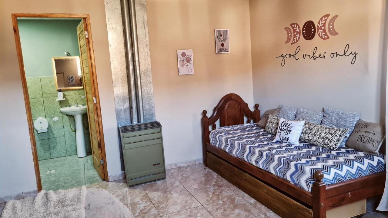 Hostel Del Lago, Habitaciones Privadas Y Cabanas El Chalten Luaran gambar