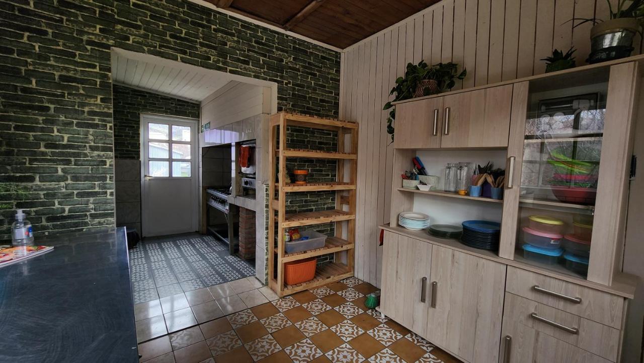 Hostel Del Lago, Habitaciones Privadas Y Cabanas El Chalten Luaran gambar